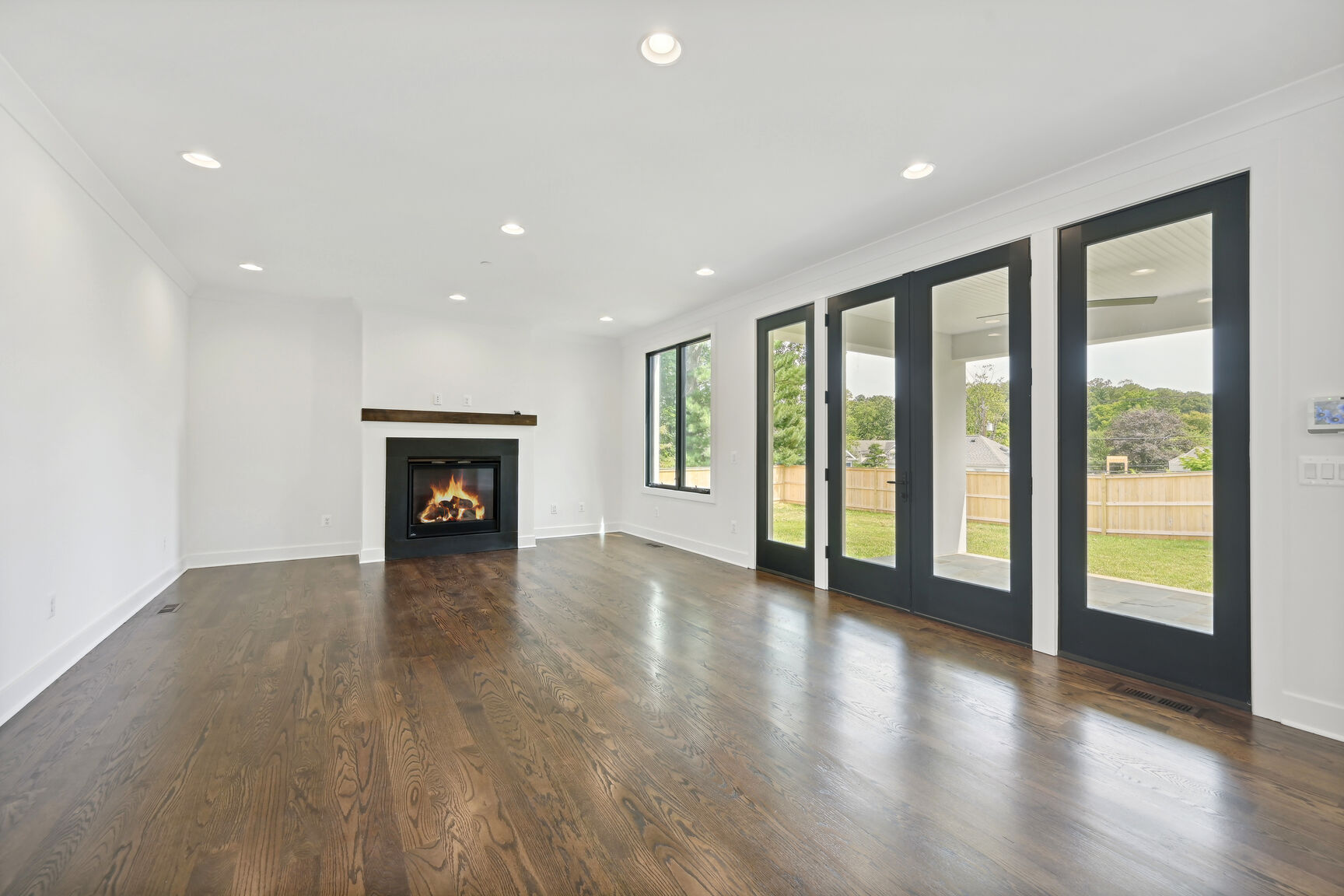 Open and spacious floor plan with lots of natural glass