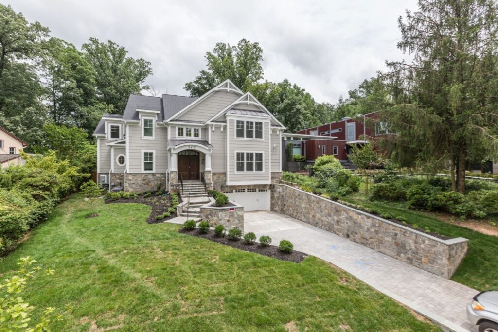 Bethesda new home in glen Echo Heights