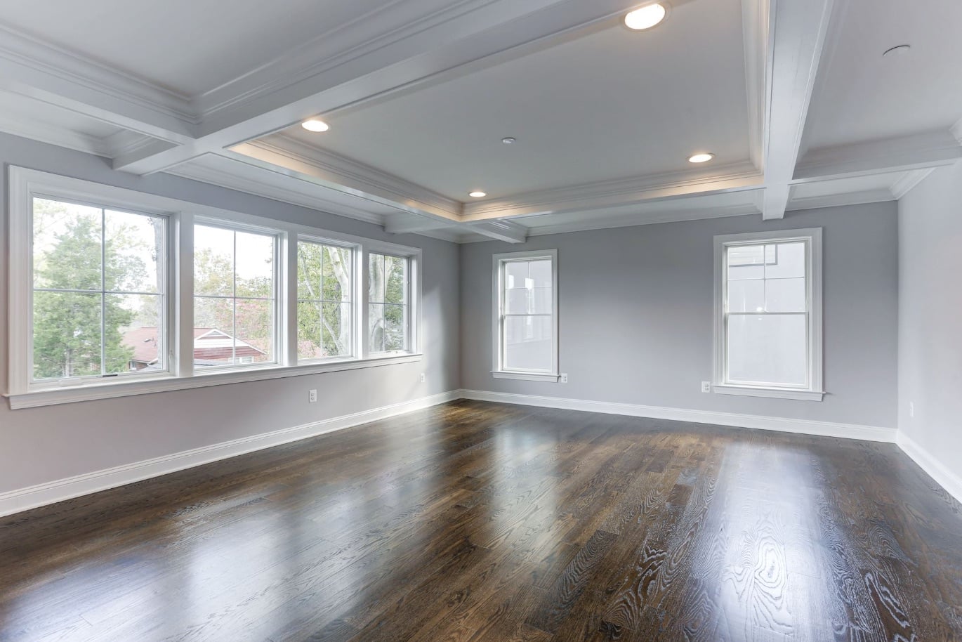 One floor, open and connected — the whole way through