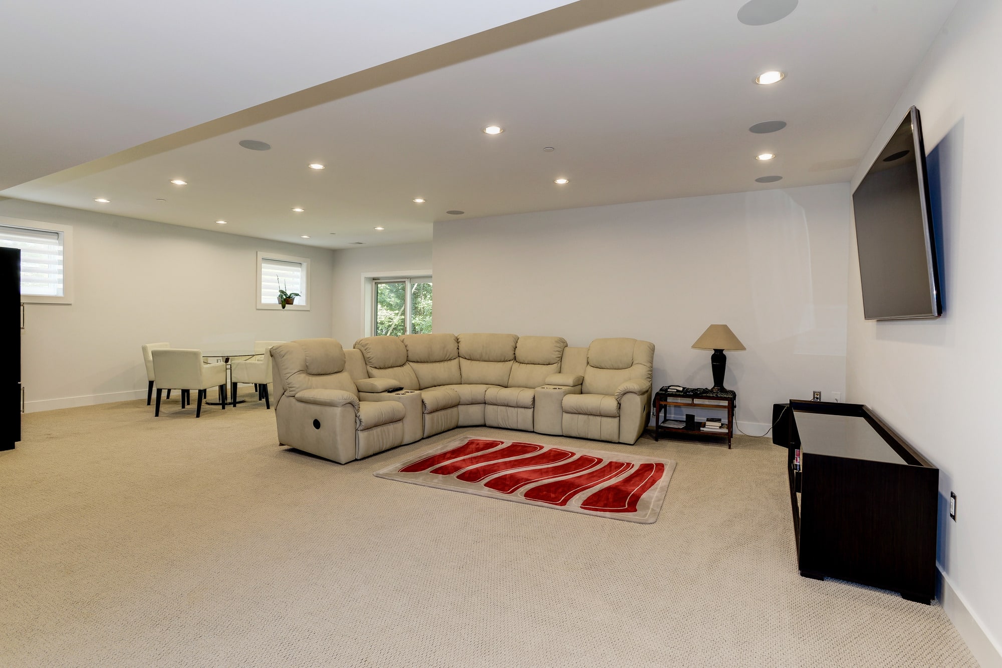 Tiered lower-level lounge